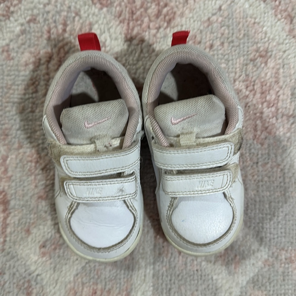 Nike baby/toddler girl shoes